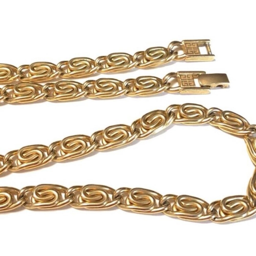 Vintage 80s 90s GIVENCHY Heavy Mat Gold Curb Chain Link Necklace Collar